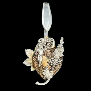 Vintage Cherub Spoon Pendant Wm Rogers Silverplate Grape Vine Heart Jewelry